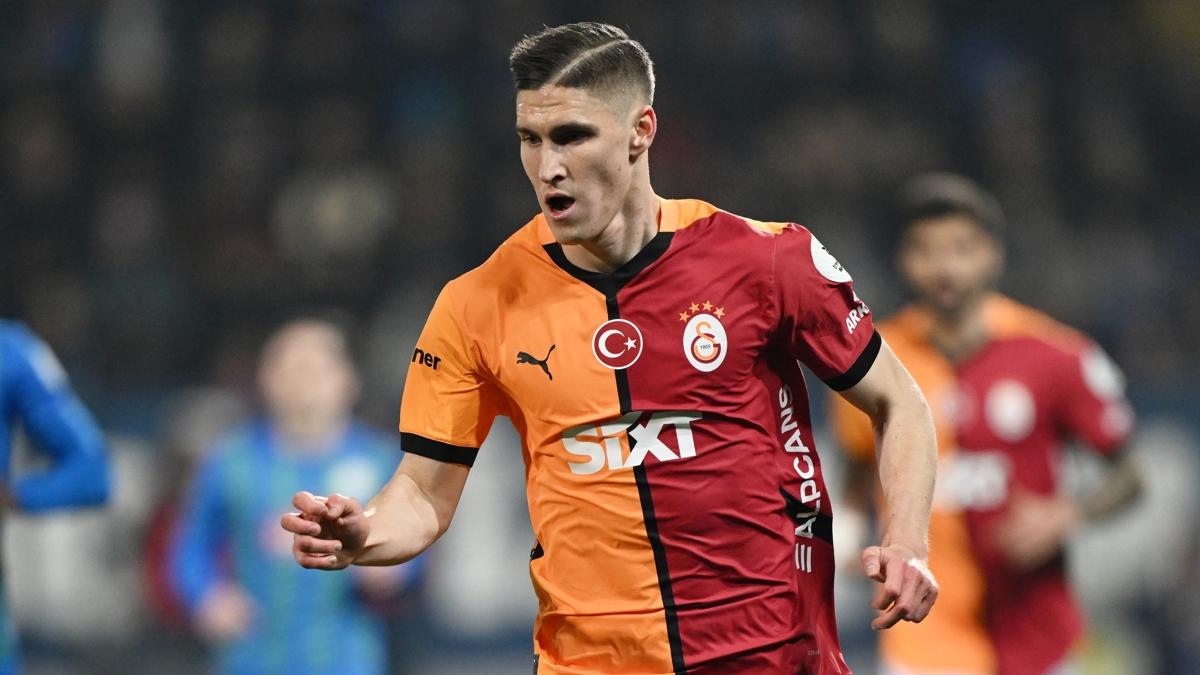 Galatasaray'da Roland Sallai'ye tam puan