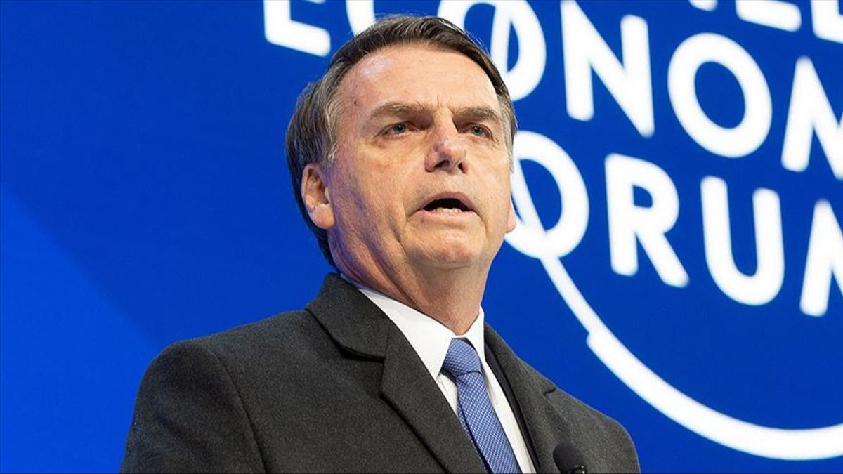 Savclk Bolsonaro'yu darbe giriimiyle sulad