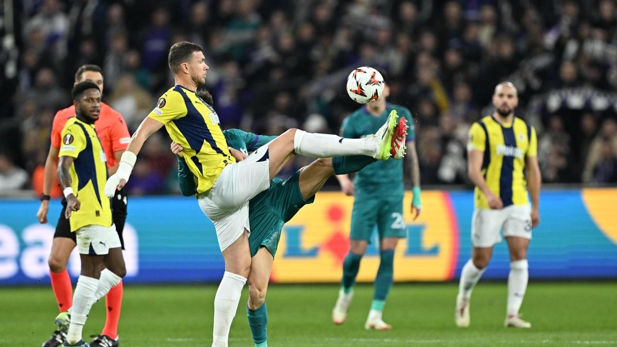 Fenerbahe'ye kt haber! Gelecek ma cezal