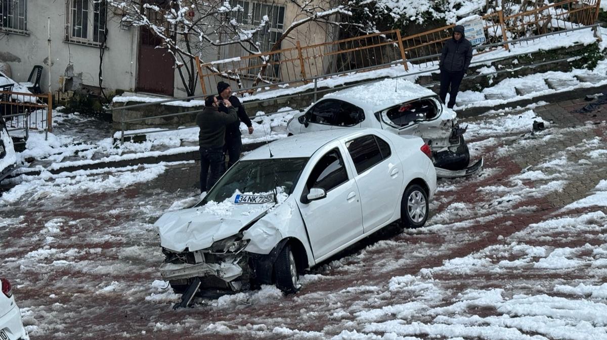 stanbul'da kar ya nedeniyle srcler zor anlar yayor 