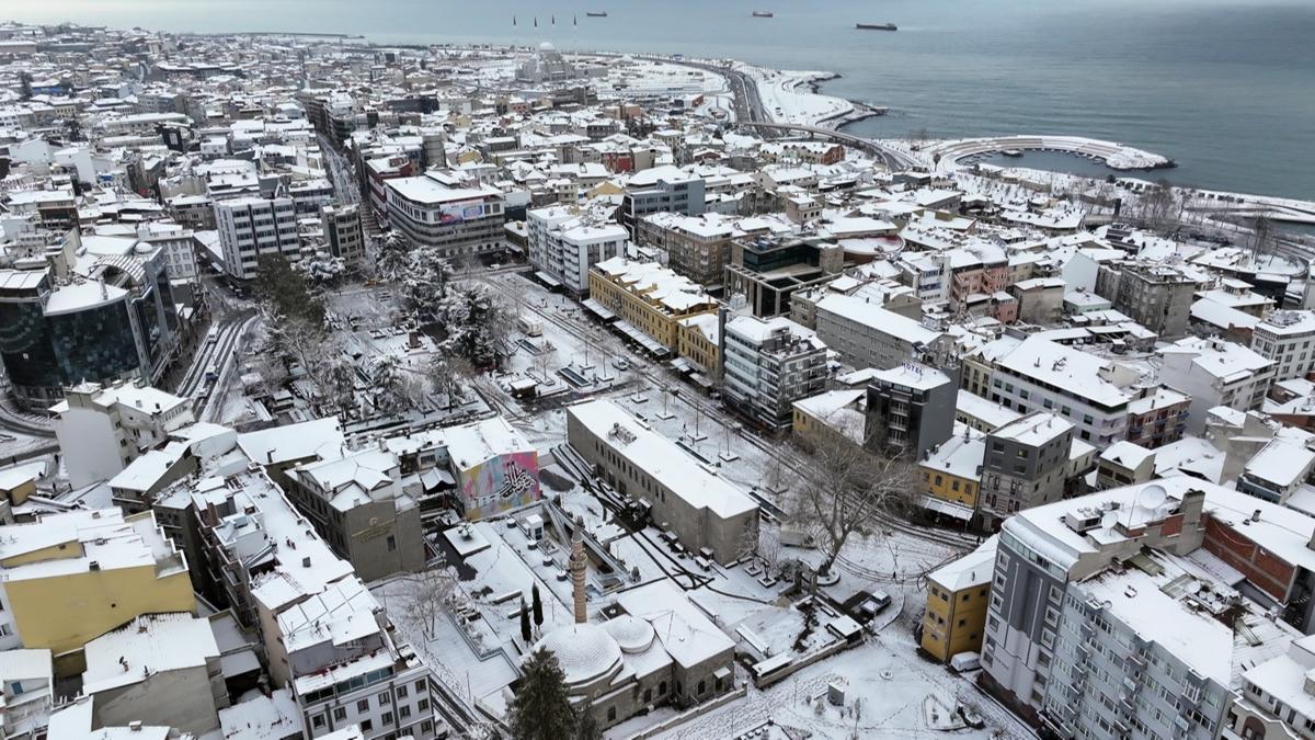 Karadeniz'deki uak seferlerine kar engeli