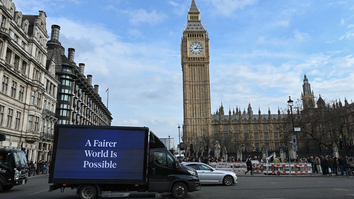 Londra'da 'Daha Adil Bir Dnya Mmkn' mesaj yankland