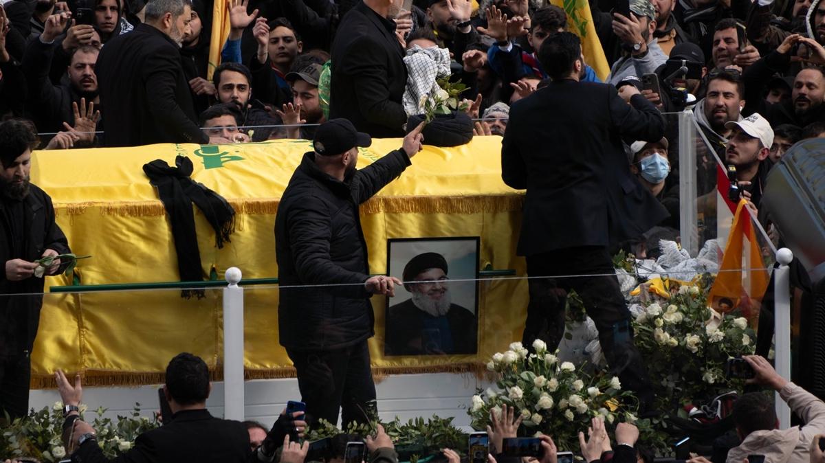 27 Eyll 2024'te ldrlen Nasrallah ve halefi Safiyuddin iin cenaze treni