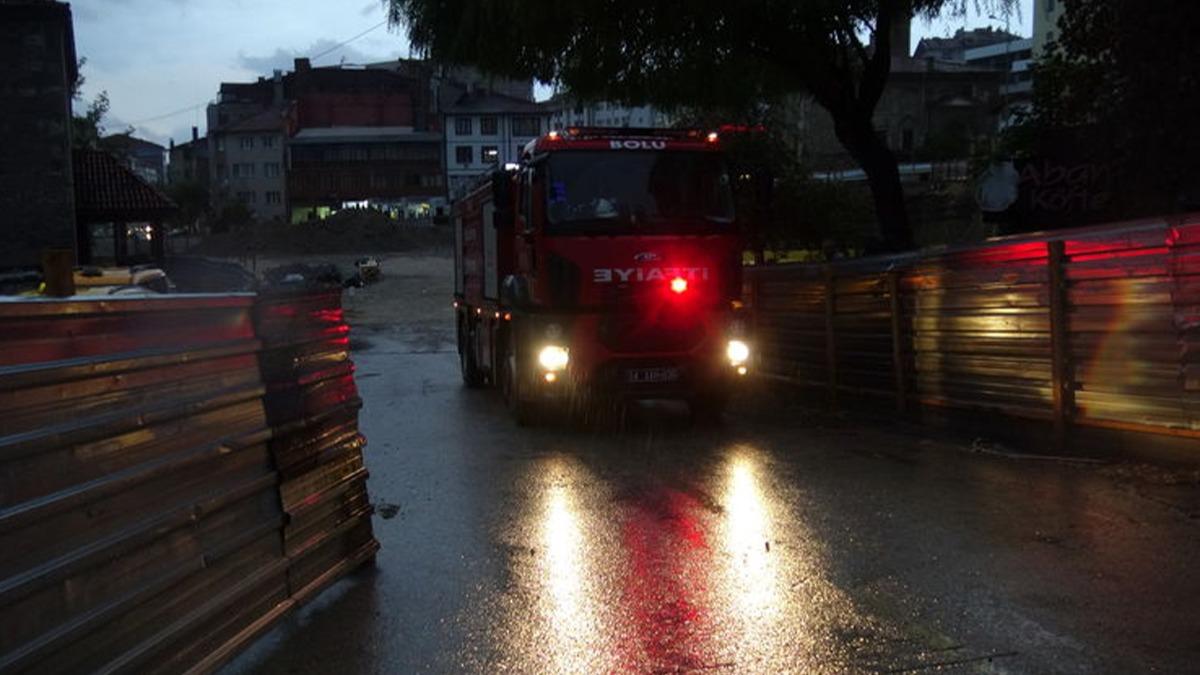 ''Doal gaz kokusu'' panie neden oldu! Blgeye itfaiye ve polis sevk edildi