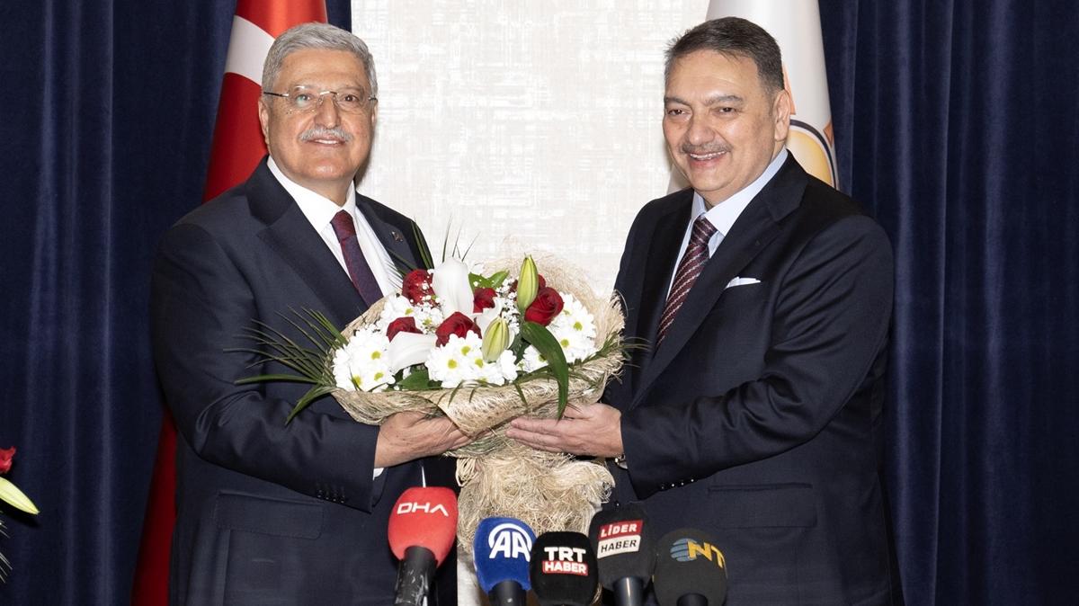 AK Parti'de Vedat Demirz grevini tken'e devretti