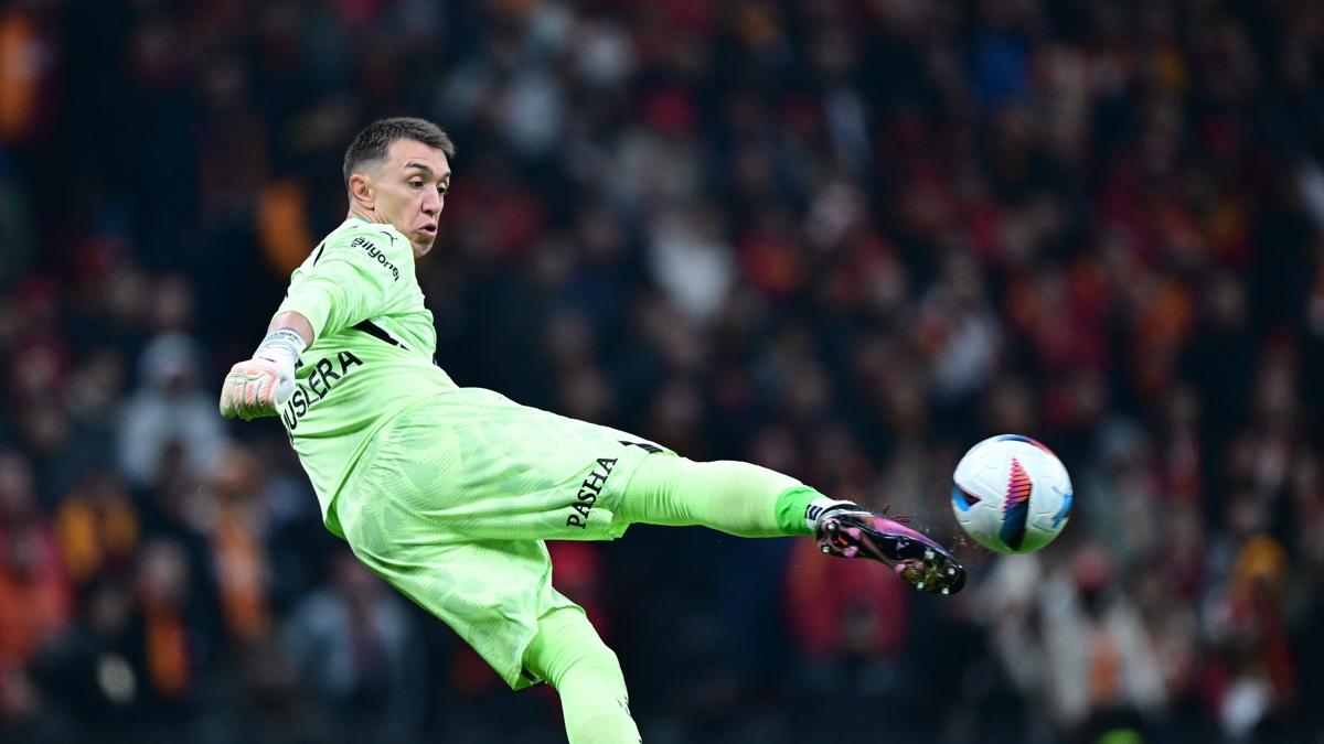 Muslera: neleyici bir derbi