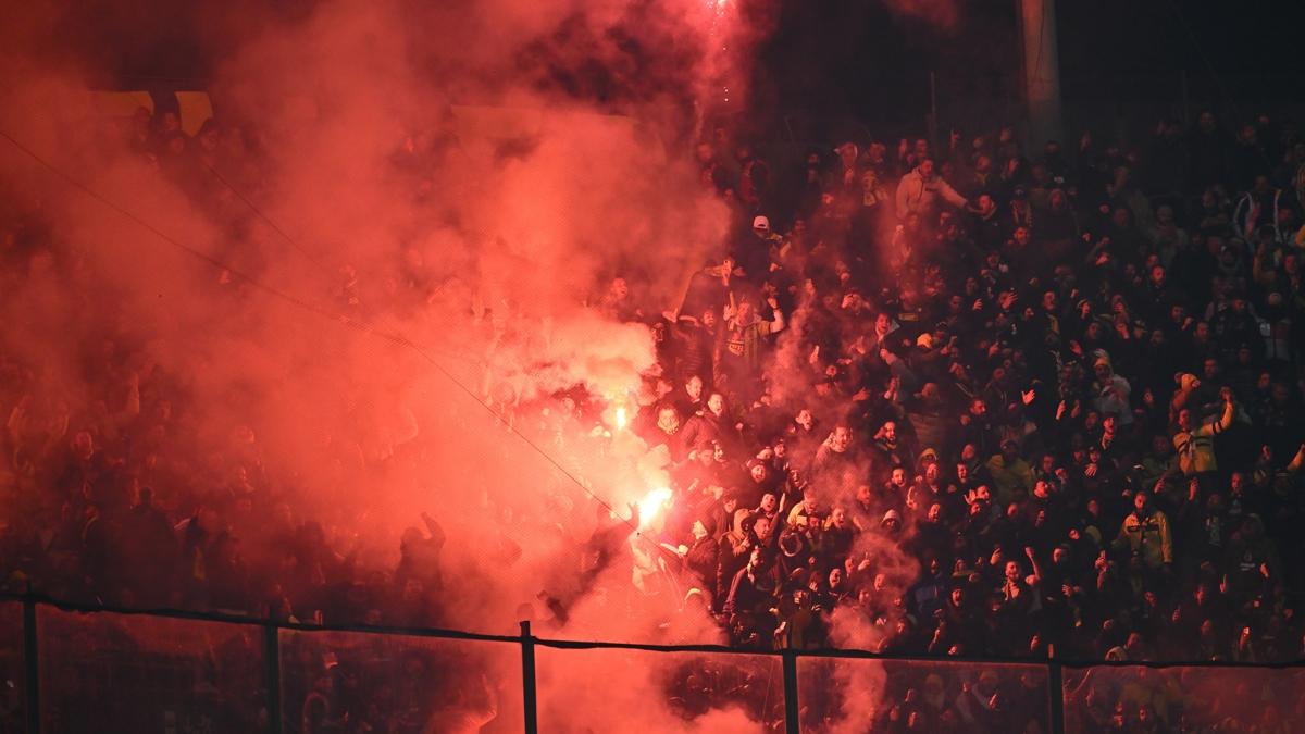 stanbul Valisi Gl: Derbide taknlk yapan 71 kii hakknda ilem yapld 