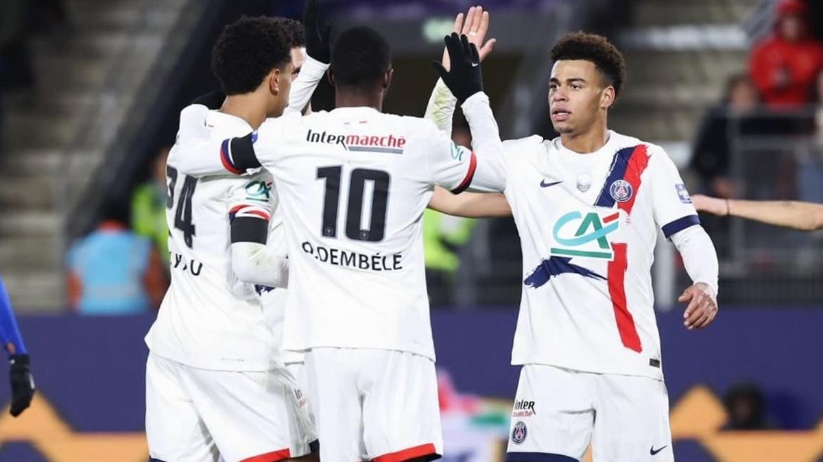 PSG tur biletini 7 golle ald