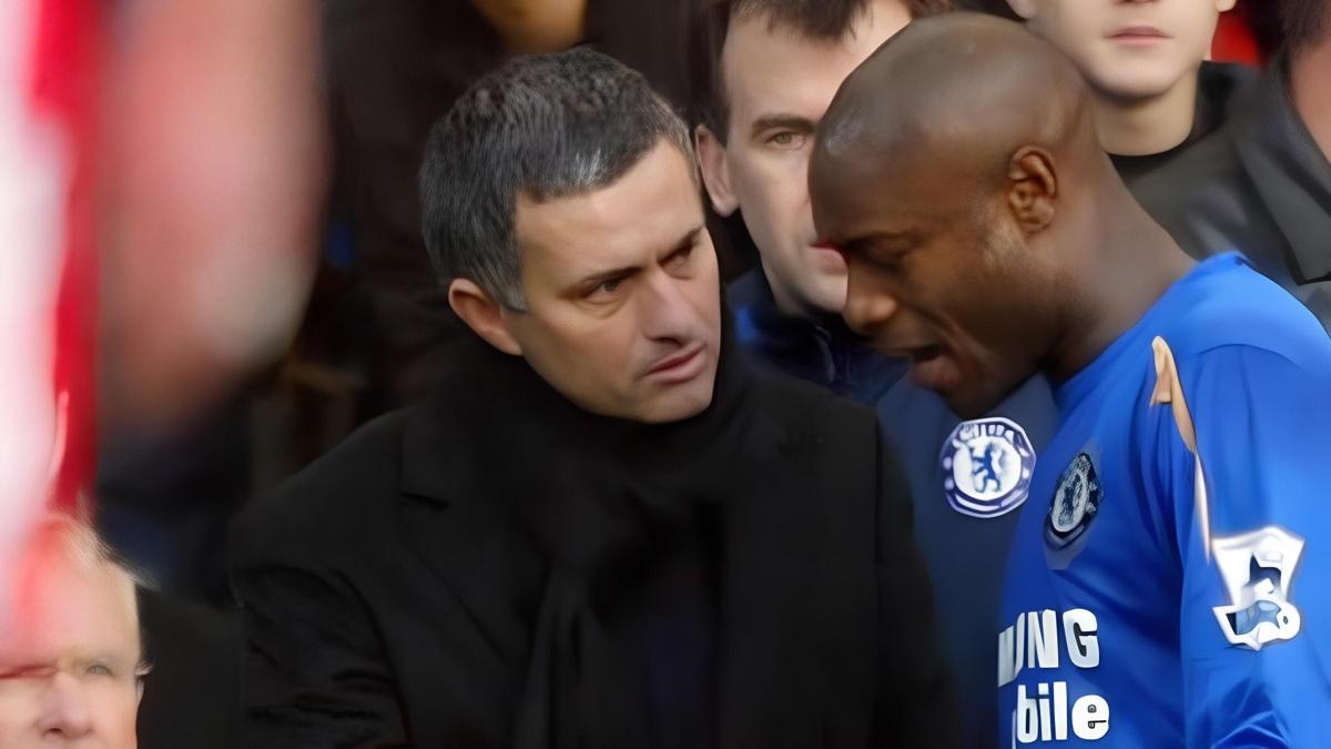 William Gallas'tan Jose Mourinho'ya destek: Ona rk diyorlar, yok artk