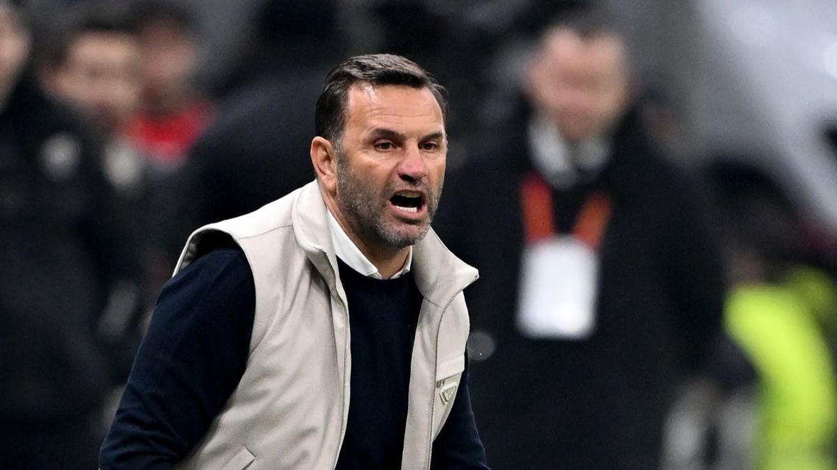 brahim Hatipolu'ndan Okan Buruk paylam