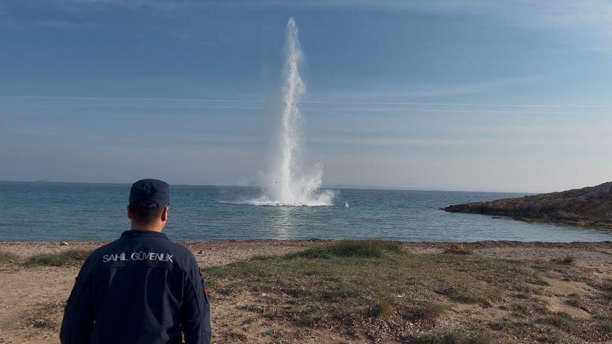 Bozcaada aklarnda bulunan mayn imha edildi