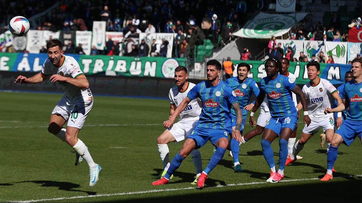 aykur Rizespor 3 puan 3 golle ald