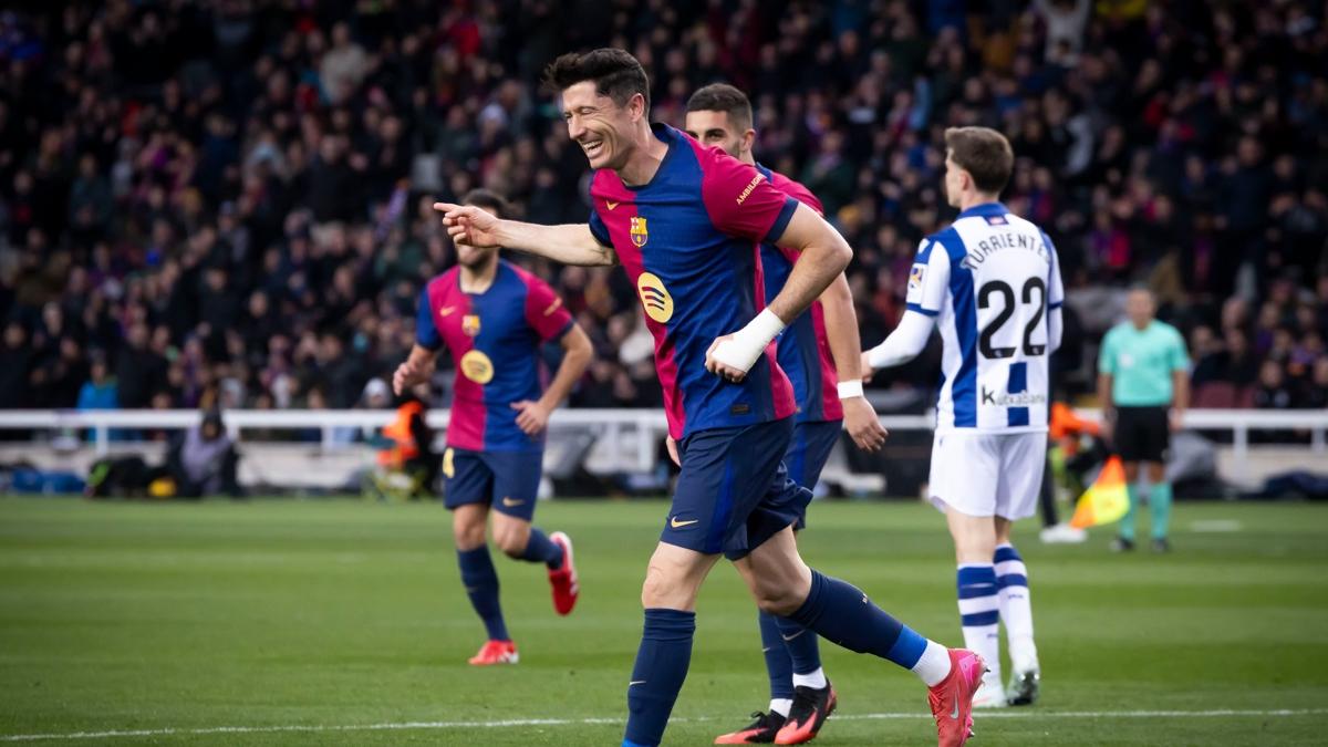 spanya'da zirvenin sahibi Barcelona