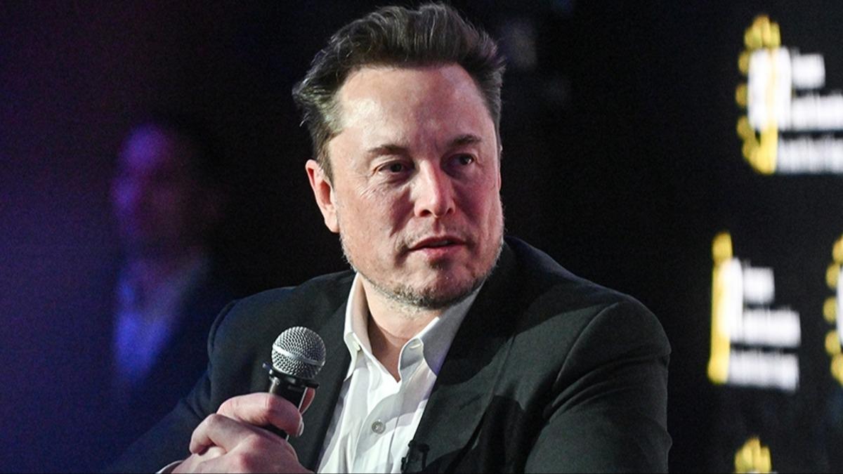 Elon Musk: Zelenski hi bitmeyecek bir kyma makinesi istiyor