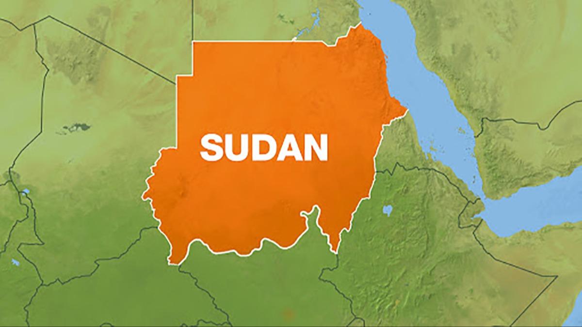 Sudan'da 'paralel hkmet kurma' admlarna ret