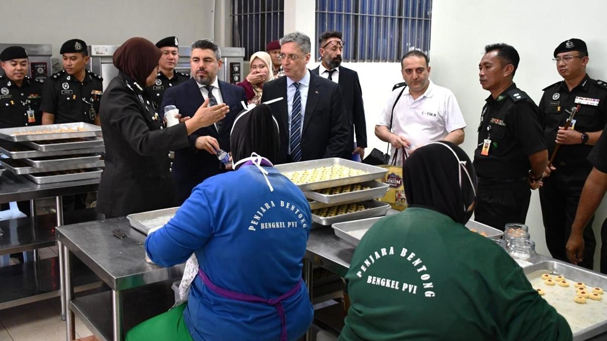 TKA'dan Endonezya ve Malezya'da ibirlikleri