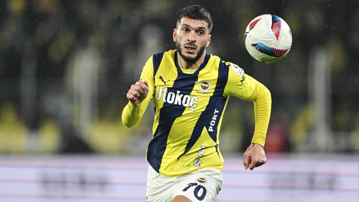 Fenerbahe'nin yeni gzdesi Ouz Aydn