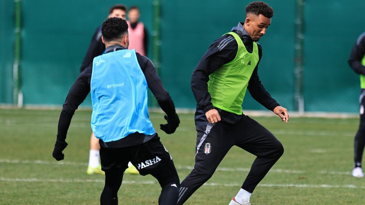 Beikta, Gaziantep FK mana hazrlanyor