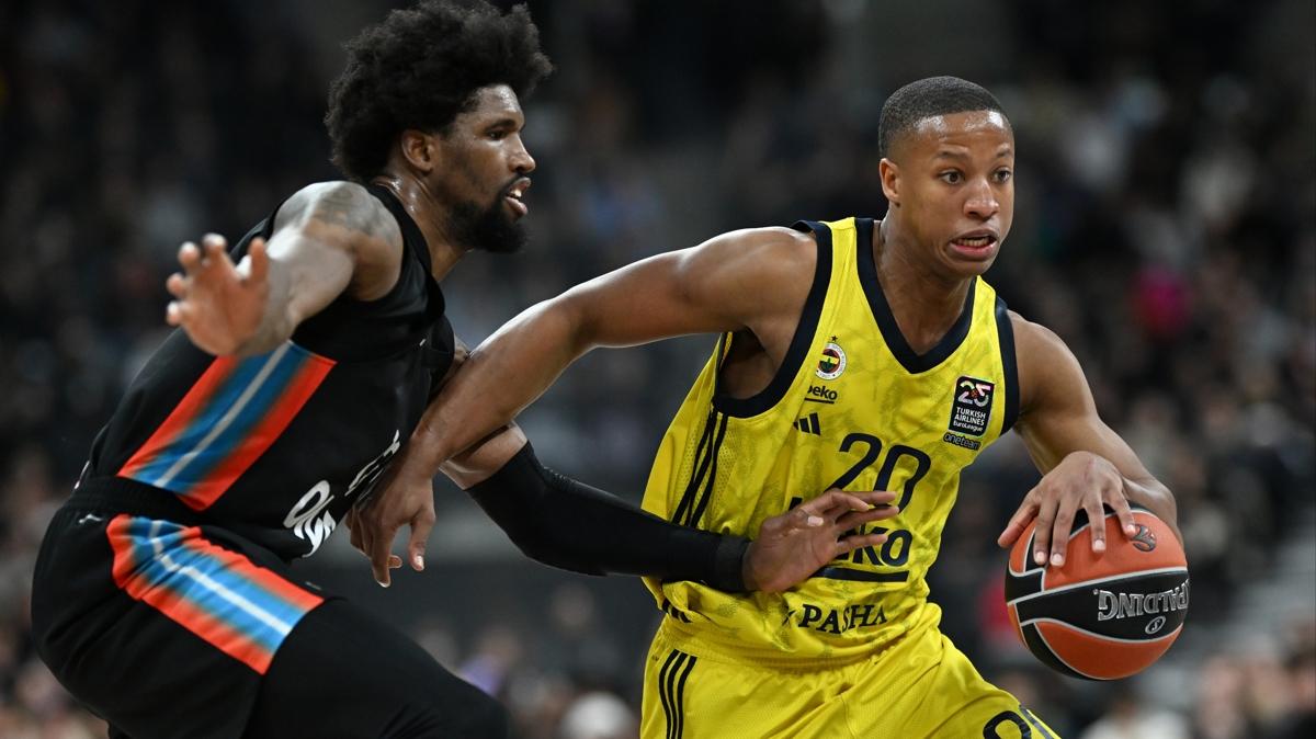 Fenerbahe Beko yarn EA7 Emporio deplasmannda