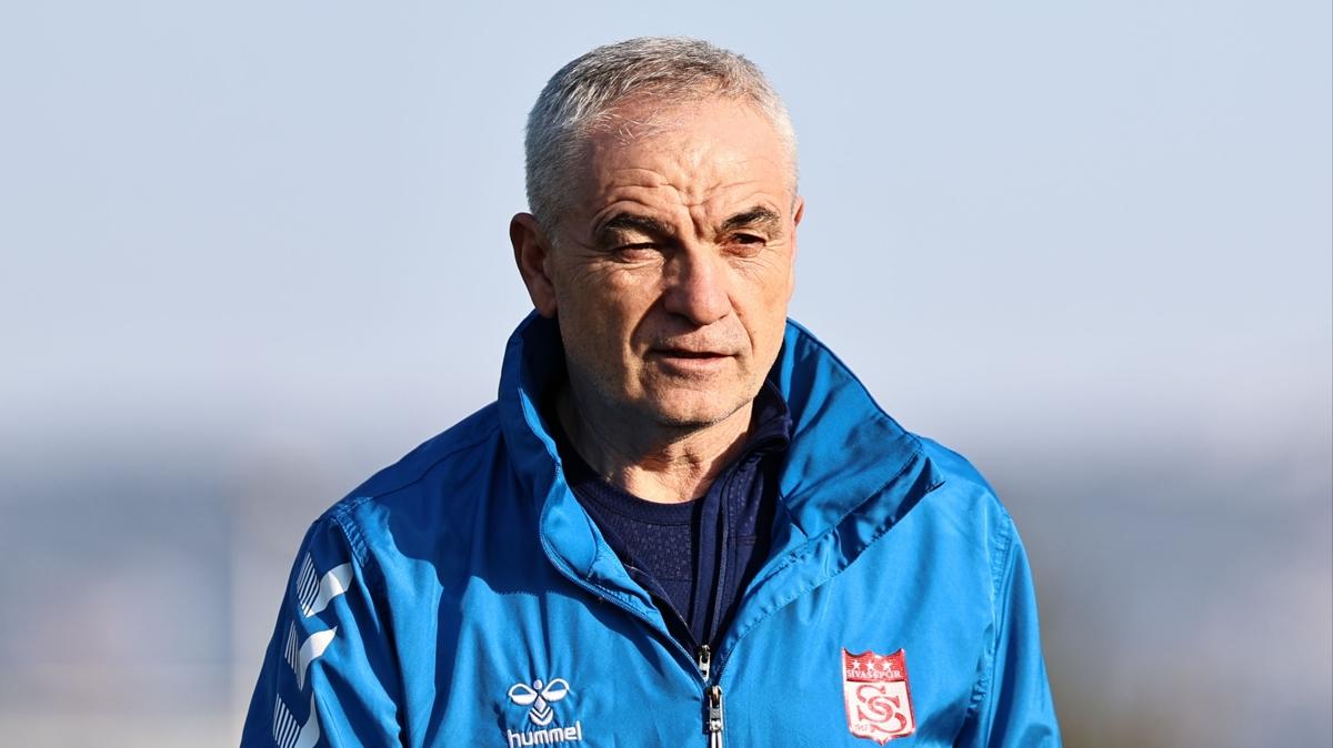 Rza almbay, Sivasspor ile ilk idmanna kt