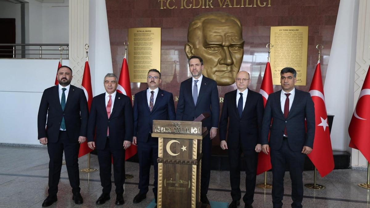 Trkiye ve Azerbaycan Enerji Bakanlar Idr'da                             