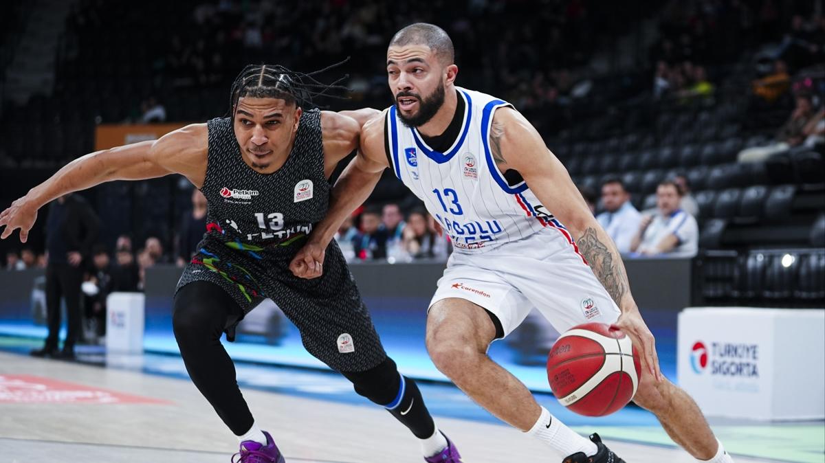 Anadolu Efes'in konuu Virtus Segafredo Bologna