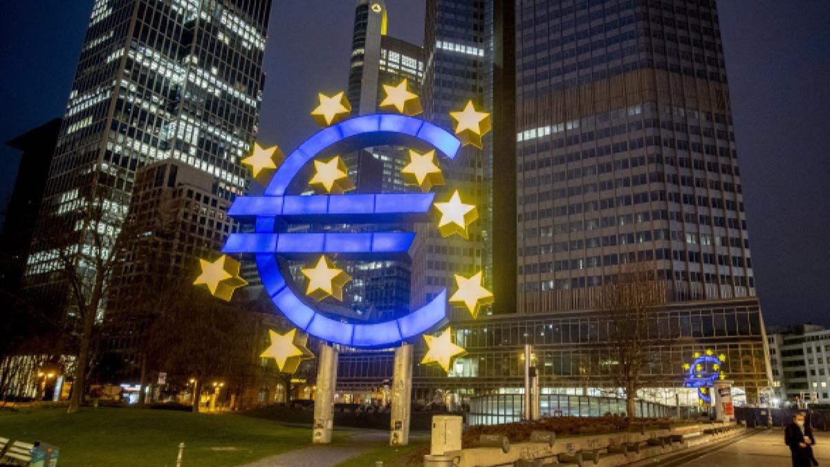 Avrupa Merkez Bankas politika faizini 25 baz puan drd 