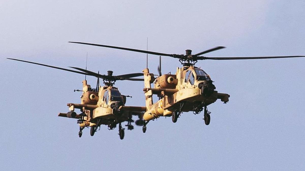 lkede bir ilk! Apache AH-64E sava helikopterlerini teslim aldklarn duyurdular