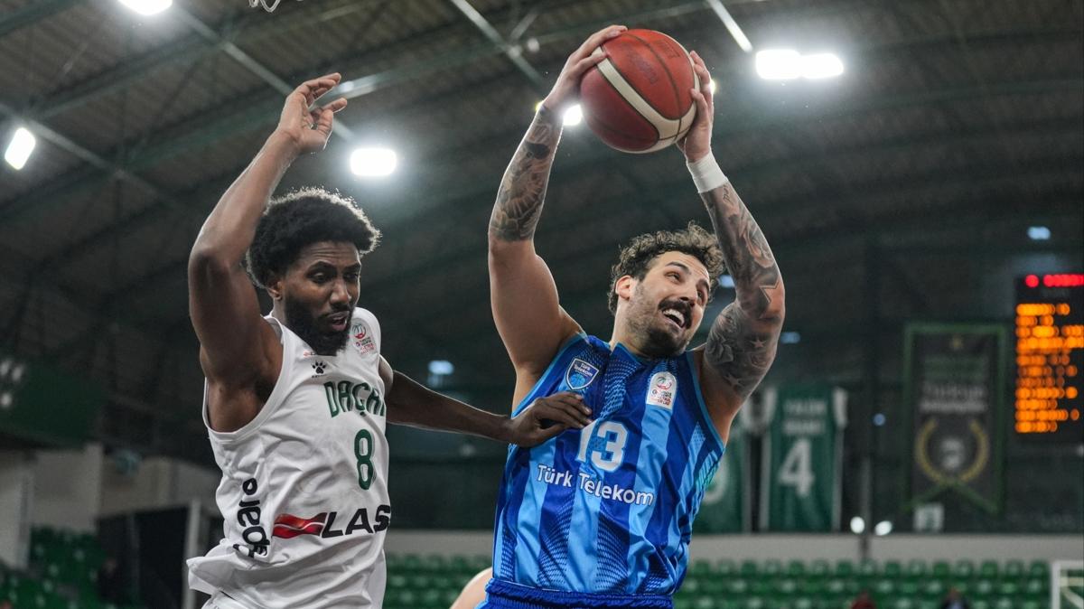 Darafaka Lassa, sahasnda kazand