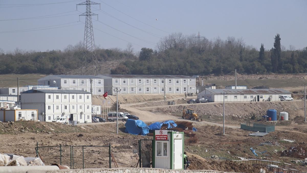 Kaz almas srasnda doal gaz boru hatt delindi                    