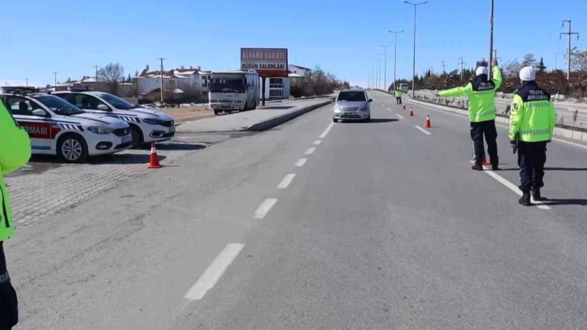 1 haftada 528 bin 511 srcye ilem yapld