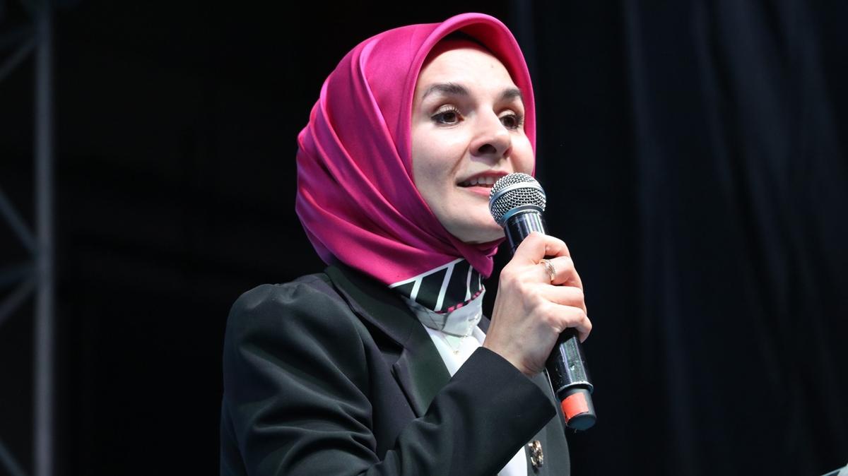 Bakan Gkta'tan koruyucu ailelerin kendisine gnderdii mektuplara ilikin paylam