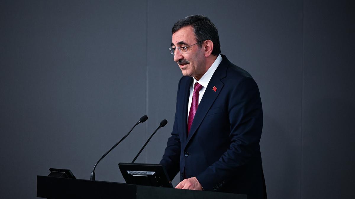 Cumhurbakan Yardmcs Ylmaz'dan 'Suriye' aklamas: Tarihi dnmne set ekemeyecek