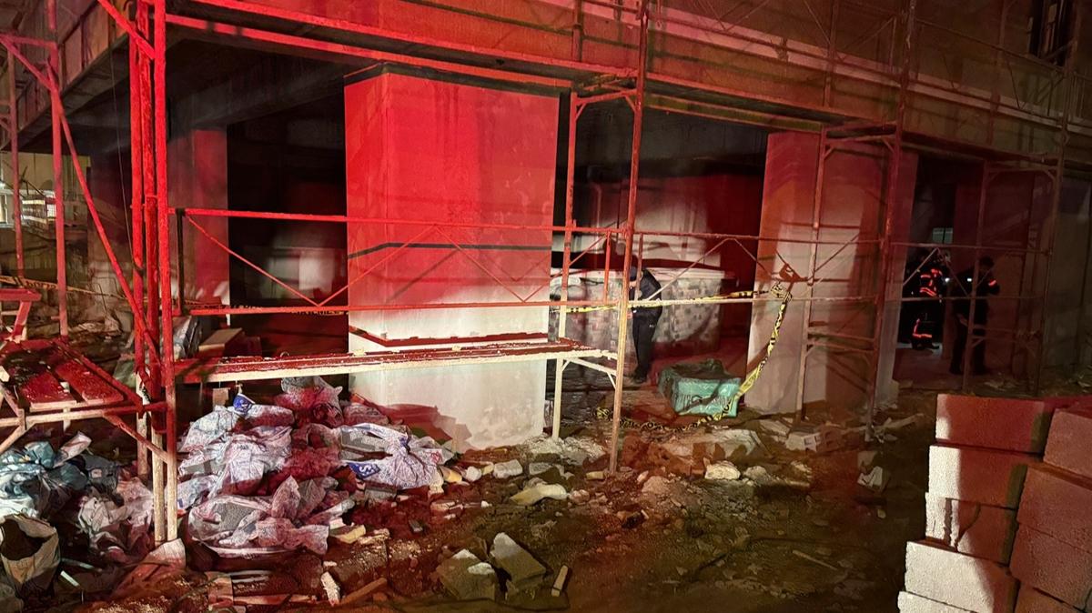 Elaz'da inaat halindeki binann asansr boluuna den kii ld