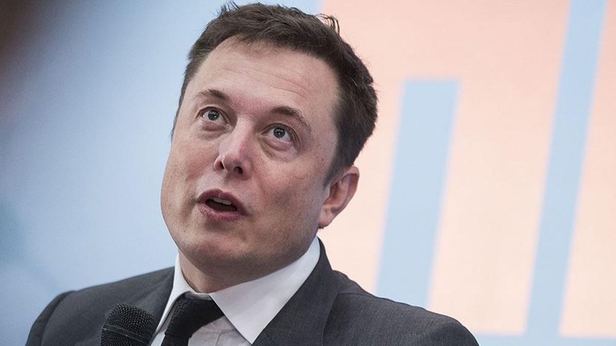 Elon Musk'tan Polonya Dileri Bakan Sikorski'ye: Sessiz ol, kk adam