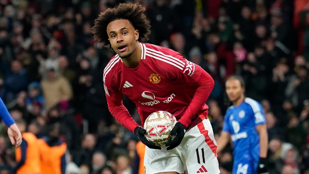 Manchester United, Joshua Zirkzee'yi brakmyor