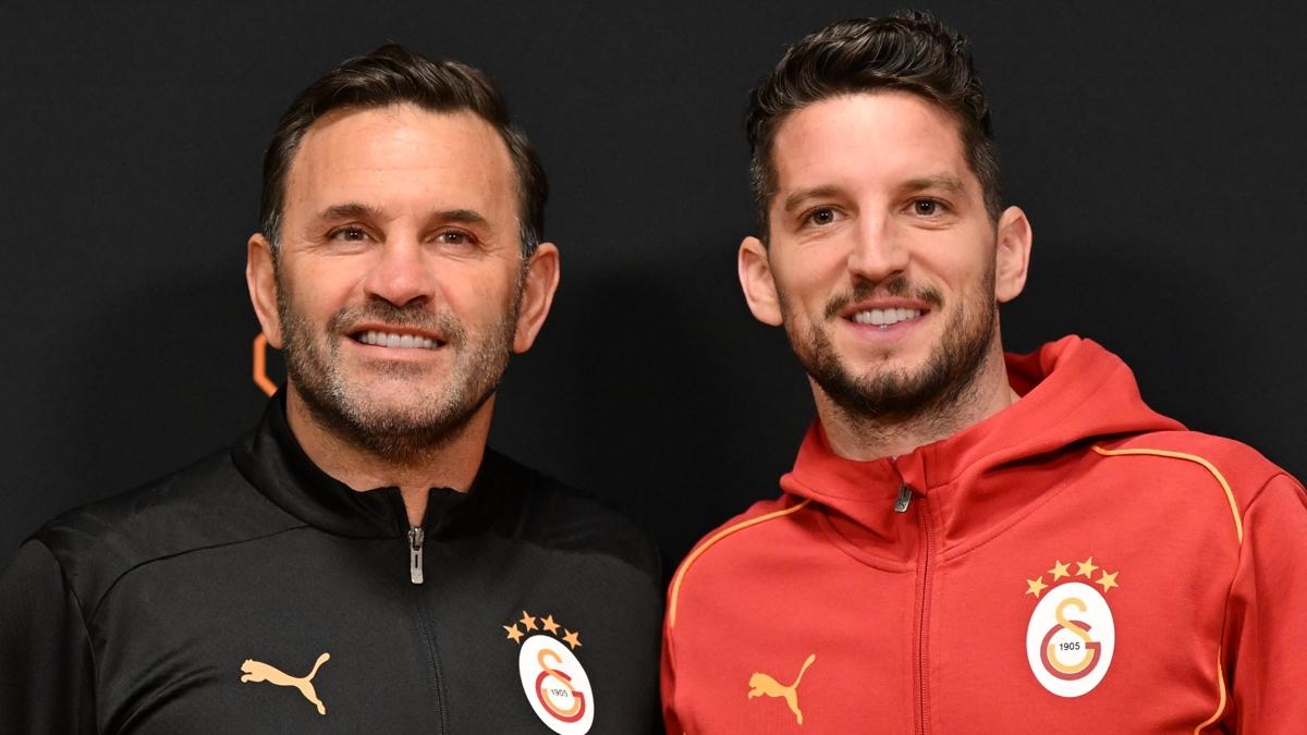 Okan Buruk'tan Mertens'e srpriz teklif