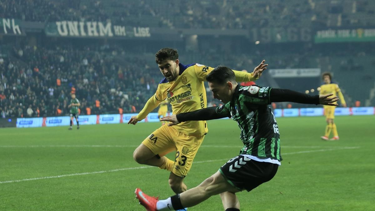 Kocaelispor ile Ankaragc puanlar paylat