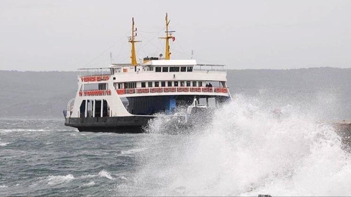 Bozcaada feribot seferlerine frtna engeli 