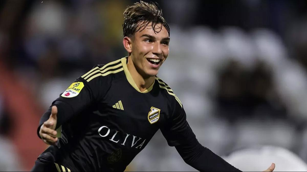 Fenerbahe iin yeni iddia! Hedef 19'luk Srp golc Mihajlo Cvetkovic