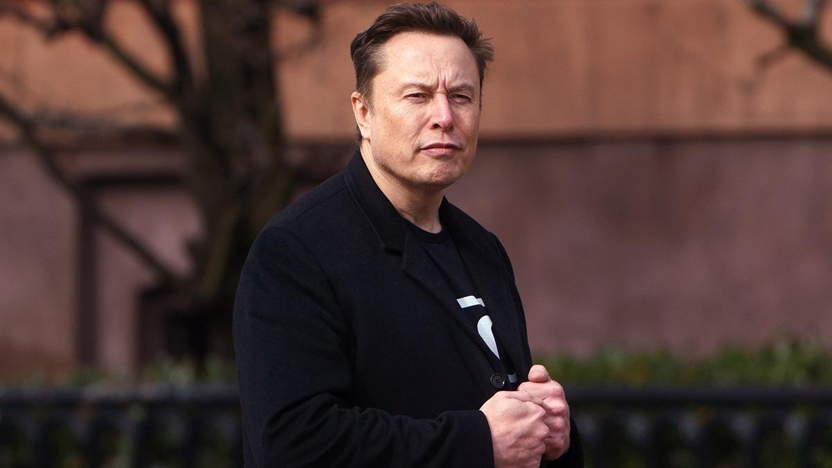 X'e siber saldr! Musk bir lkeyi hedef gsterdi