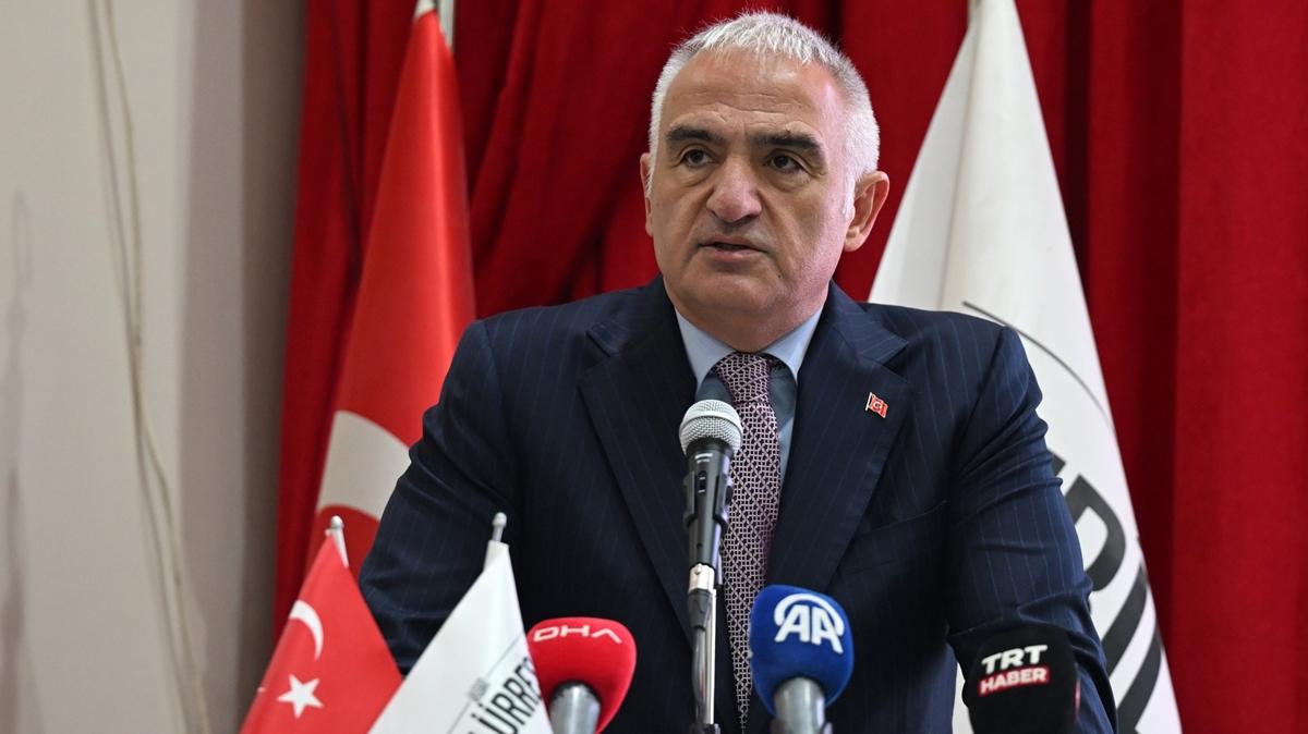Bakan Ersoy: stiklal Mar, yalnzca bir iir deil, bir milletin yeniden ahlannn destandr