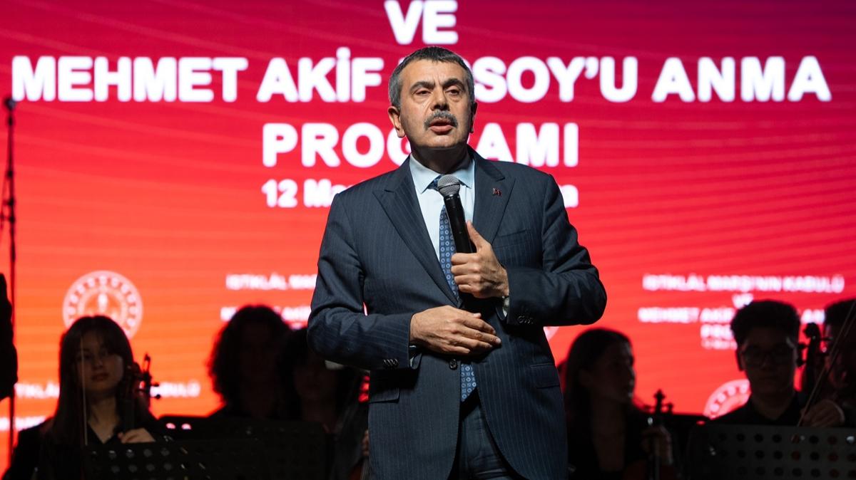 Bakan Tekin: Yepyeni bir mfredatla yola ktk