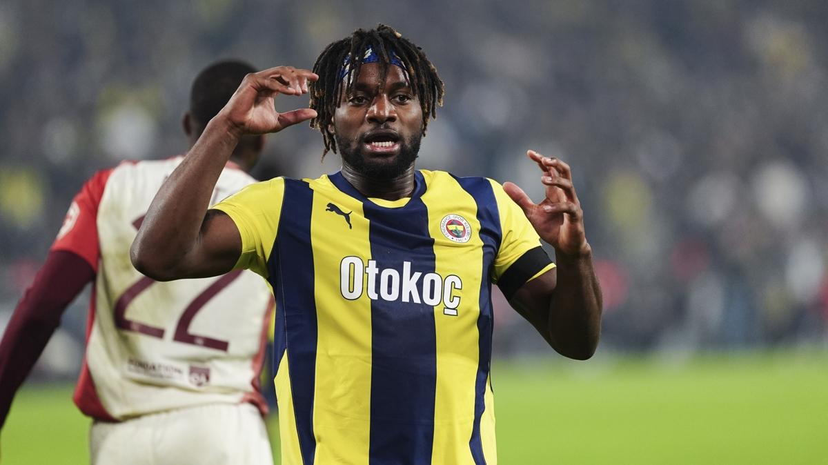 Mourinho'nun karar sonras Allan Saint-Maximin'den olay paylam 