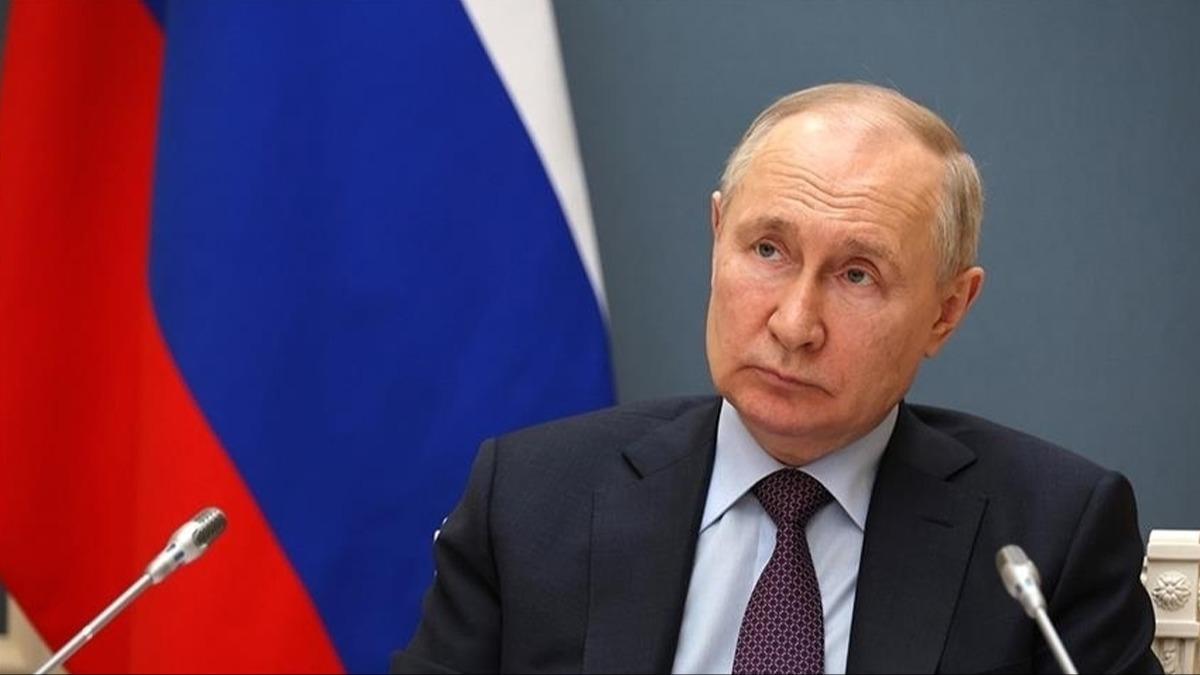 Putin: Ukrayna'da savan sona ermesinde hemfikiriz ancak bu uzun soluklu bara yol amal