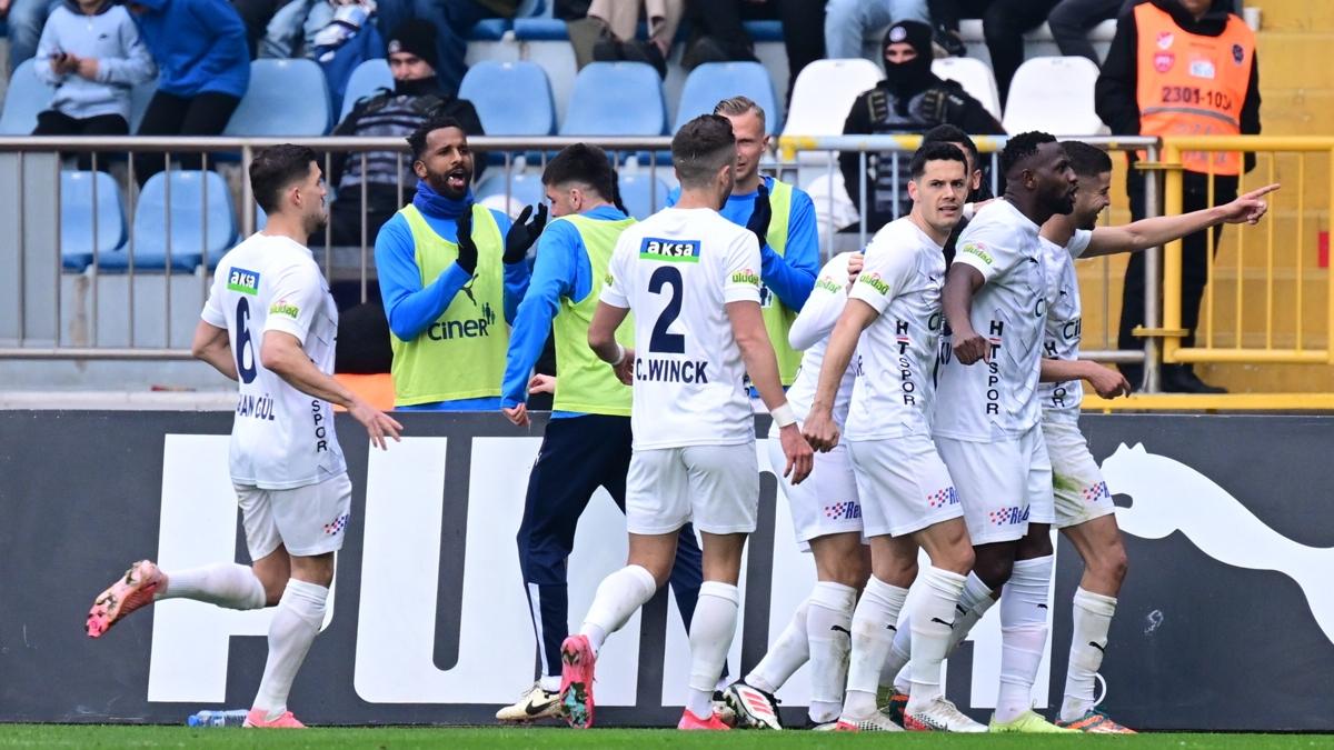 Kasmpaa'nn konuu Alanyaspor