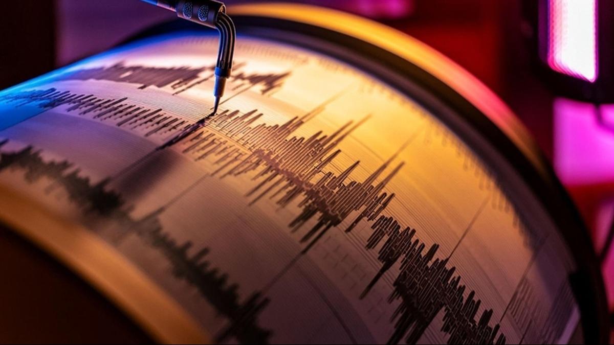 AFAD'dan deprem duyurusu: Ege, 4.1 iddetinde salland