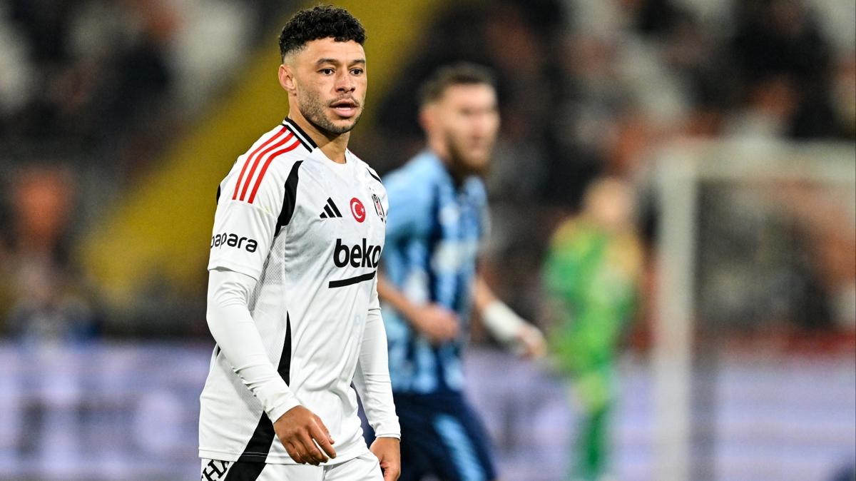 Alex Oxlade Chamberlain kredisini tketti