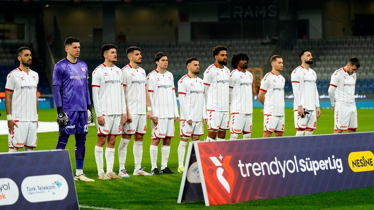 Sivasspor'da 3 futbolcu milli takma arld