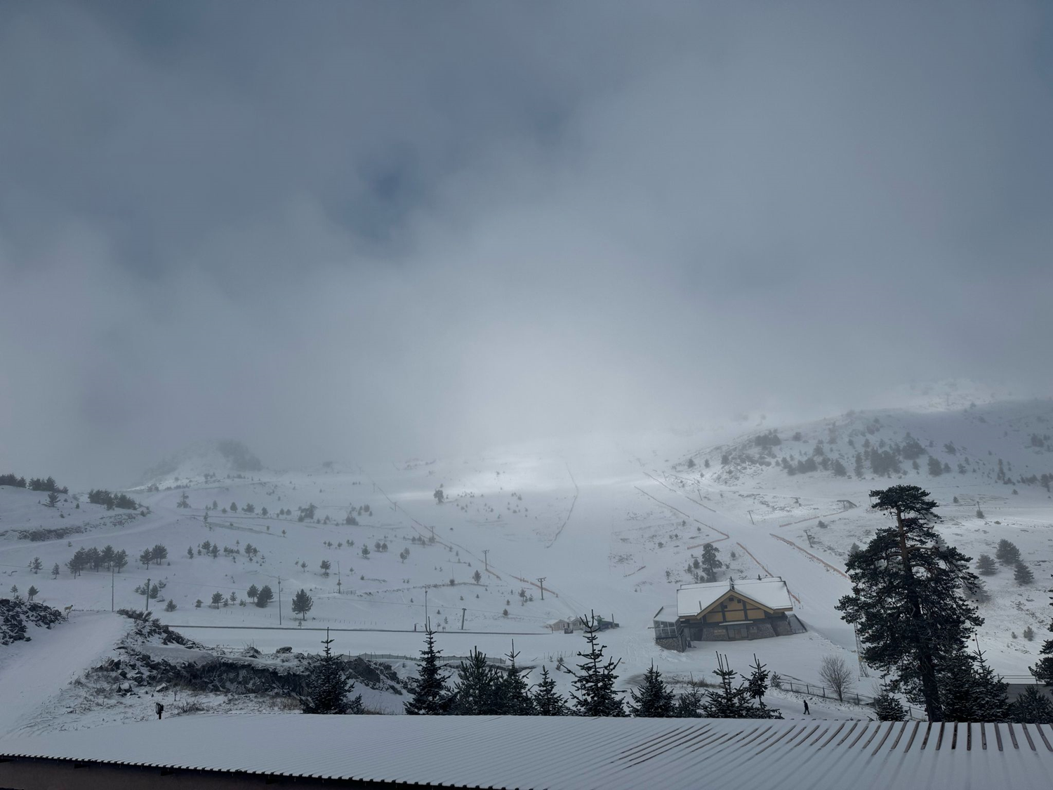 Bolu'da kar yağışı etkili oldu